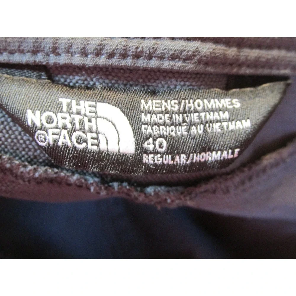 The North Face Mens 40 Gray Nylon Cargo Shorts Hiking Activewear Stretch